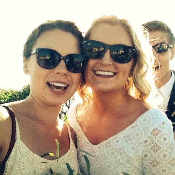 Meet your Posher, Elizabeth - Picture 1 of 1